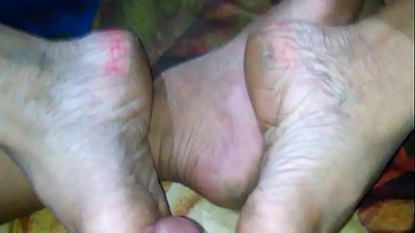 Banti Bhabhi getting drilled by her husband'_s colleague